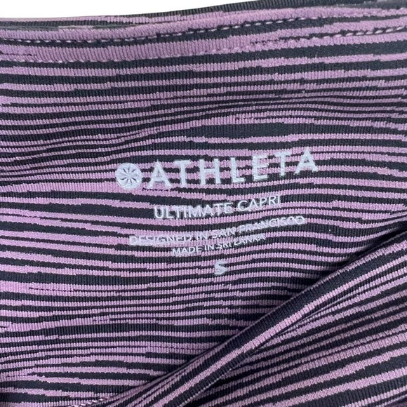 Athleta Ultimate Linear Lines Capri Striped Leggings Size Small Volcanic Violet - Picture 8 of 10